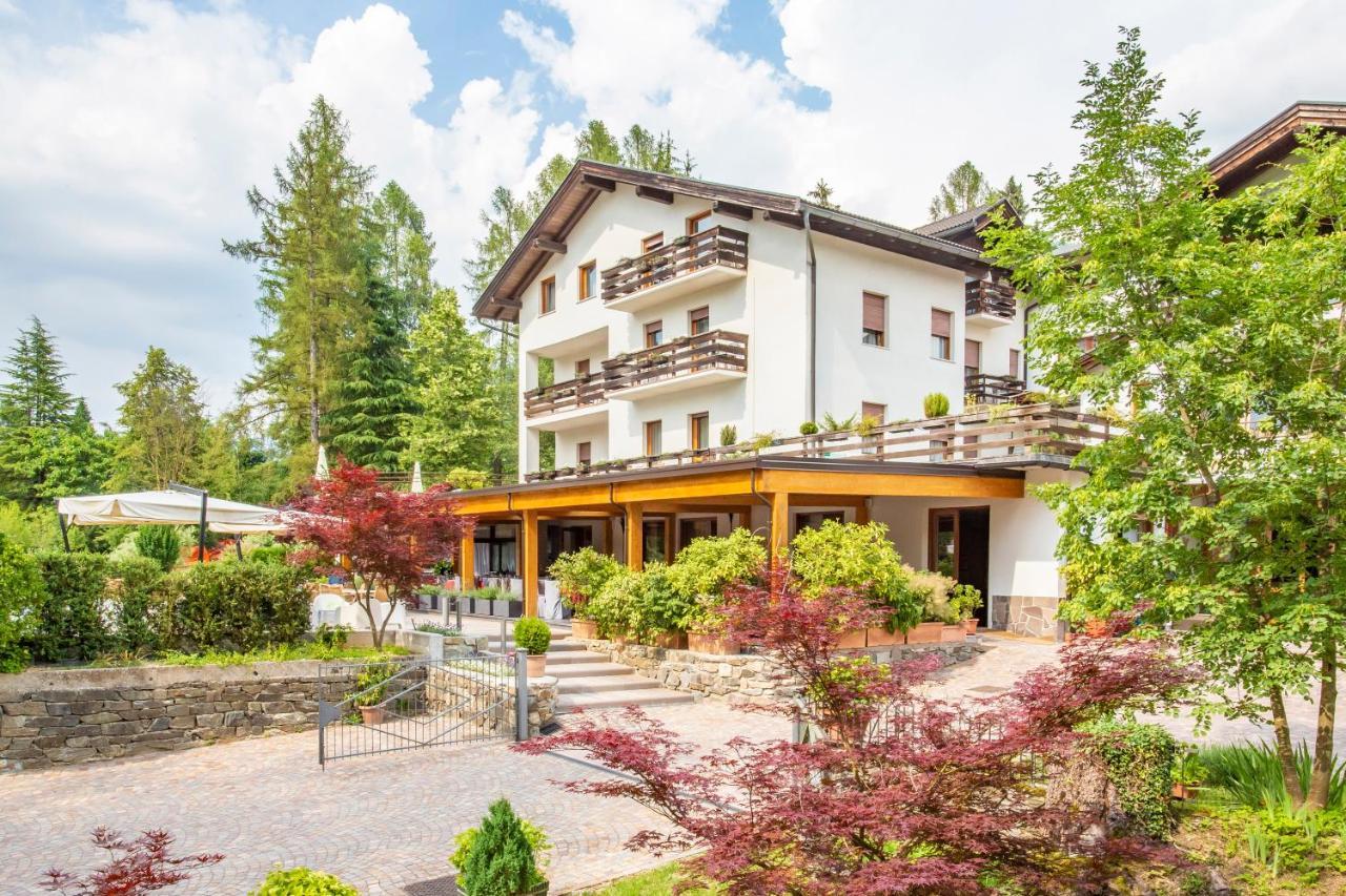 Villa Margherita Tenna Exteriér fotografie